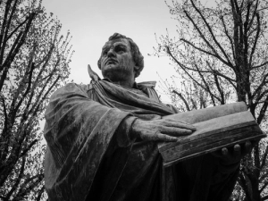La Giustizia di Dio dalla Nostra Parte